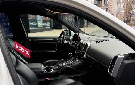 Porsche Cayenne III, 2012 год, 2 999 999 рублей, 23 фотография