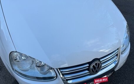 Volkswagen Jetta VI, 2010 год, 845 000 рублей, 12 фотография