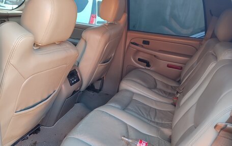 Chevrolet Tahoe II, 2004 год, 950 000 рублей, 8 фотография