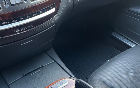 Mercedes-Benz S-Класс, 2006 год, 1 370 000 рублей, 3 фотография