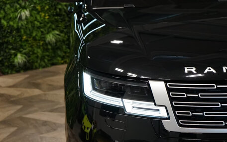 Land Rover Range Rover IV рестайлинг, 2025 год, 24 672 000 рублей, 4 фотография