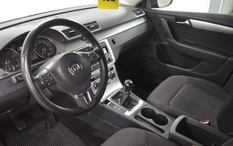 Volkswagen Passat B7, 2013 год, 950 000 рублей, 10 фотография