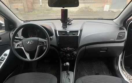 Hyundai Solaris II рестайлинг, 2016 год, 1 050 000 рублей, 6 фотография