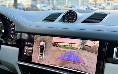 Porsche Cayenne III, 2021 год, 11 900 000 рублей, 14 фотография