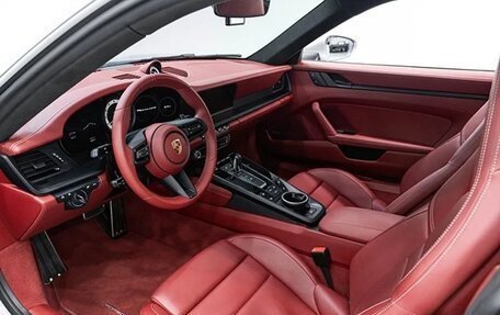 Porsche 911, 2024 год, 18 468 000 рублей, 8 фотография