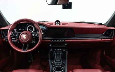 Porsche 911, 2024 год, 18 468 000 рублей, 9 фотография