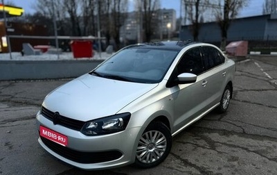 Volkswagen Polo VI (EU Market), 2014 год, 890 000 рублей, 1 фотография