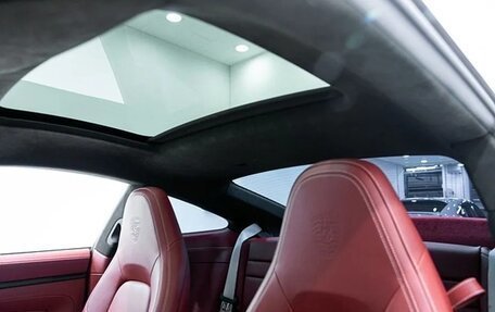 Porsche 911, 2024 год, 18 468 000 рублей, 13 фотография