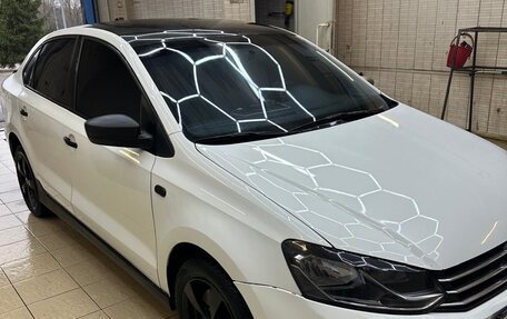 Volkswagen Polo VI (EU Market), 2019 год, 870 000 рублей, 3 фотография