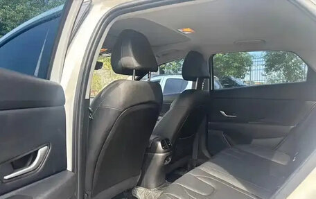 Hyundai Elantra, 2025 год, 1 800 000 рублей, 8 фотография