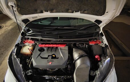 Toyota Yaris, 2021 год, 3 600 000 рублей, 6 фотография