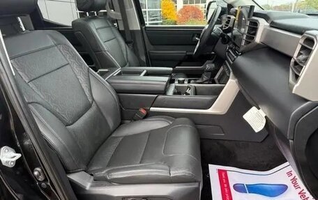 Toyota Tundra, 2022 год, 7 390 000 рублей, 10 фотография