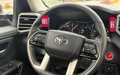 Toyota Tundra, 2022 год, 7 390 000 рублей, 14 фотография