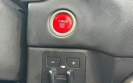 Toyota Tundra, 2022 год, 7 390 000 рублей, 17 фотография