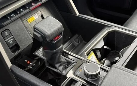 Toyota Tundra, 2022 год, 7 390 000 рублей, 21 фотография