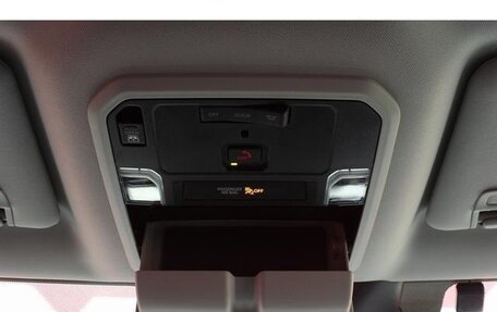 Toyota Tundra, 2022 год, 8 900 000 рублей, 20 фотография