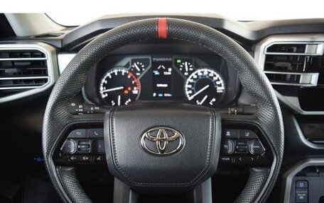 Toyota Tundra, 2022 год, 8 420 000 рублей, 12 фотография