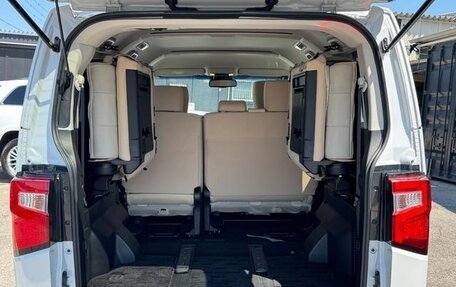 Mitsubishi Delica D:5 I, 2022 год, 2 880 007 рублей, 14 фотография