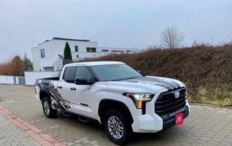 Toyota Tundra, 2022 год, 7 970 000 рублей, 1 фотография