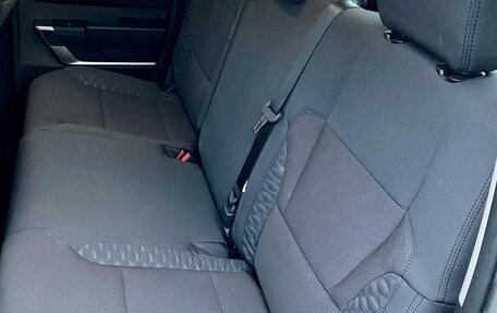 Toyota Tundra, 2022 год, 7 970 000 рублей, 9 фотография