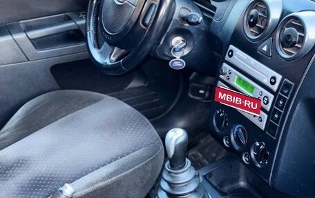 Ford Fusion I, 2005 год, 389 000 рублей, 8 фотография