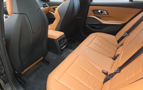 BMW 3 серия, 2020 год, 2 684 000 рублей, 15 фотография