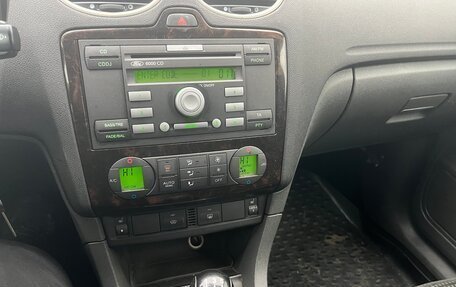 Ford Focus II рестайлинг, 2005 год, 280 000 рублей, 16 фотография