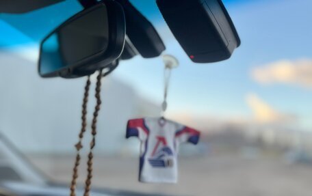 Toyota Land Cruiser Prado 150 рестайлинг 2, 2015 год, 3 950 000 рублей, 21 фотография