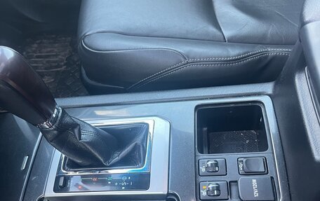 Toyota Land Cruiser Prado 150 рестайлинг 2, 2015 год, 3 950 000 рублей, 23 фотография