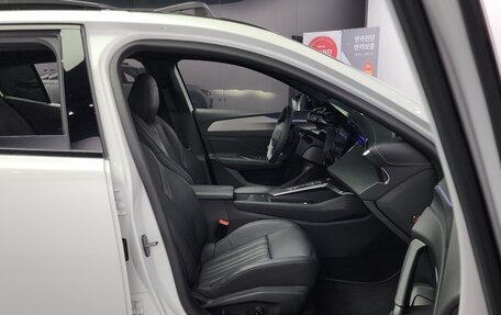 Peugeot 408, 2023 год, 2 625 000 рублей, 10 фотография