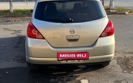 Nissan Tiida, 2006 год, 395 000 рублей, 2 фотография