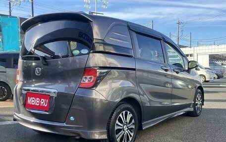 Honda Freed I, 2016 год, 747 000 рублей, 4 фотография