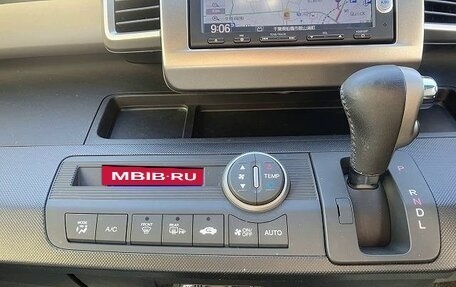 Honda Freed I, 2016 год, 747 000 рублей, 7 фотография