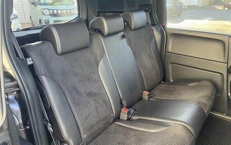 Honda Freed I, 2016 год, 747 000 рублей, 15 фотография