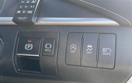 Toyota Harrier, 2020 год, 2 269 000 рублей, 18 фотография