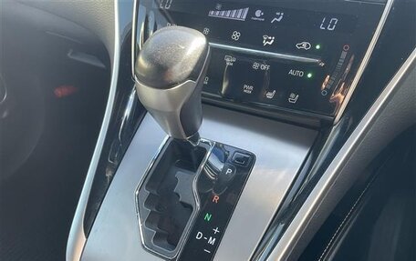 Toyota Harrier, 2020 год, 2 269 000 рублей, 19 фотография