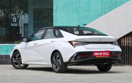 Hyundai Elantra, 2025 год, 1 934 900 рублей, 5 фотография