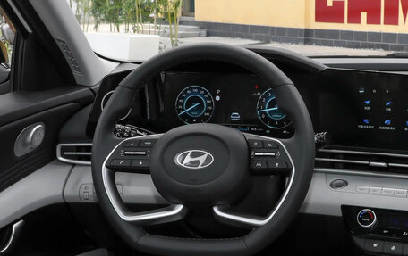 Hyundai Elantra, 2025 год, 1 934 900 рублей, 25 фотография