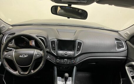 Chery Tiggo 5 I рестайлинг, 2015 год, 867 000 рублей, 7 фотография