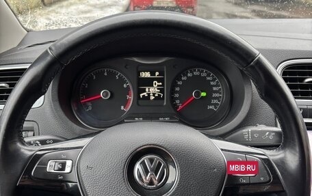 Volkswagen Polo VI (EU Market), 2016 год, 1 600 000 рублей, 15 фотография