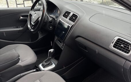 Volkswagen Polo VI (EU Market), 2016 год, 1 600 000 рублей, 21 фотография