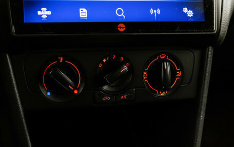 Volkswagen Polo VI (EU Market), 2018 год, 649 000 рублей, 11 фотография