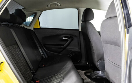 Volkswagen Polo VI (EU Market), 2018 год, 649 000 рублей, 13 фотография