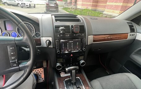 Volkswagen Touareg III, 2006 год, 800 000 рублей, 12 фотография