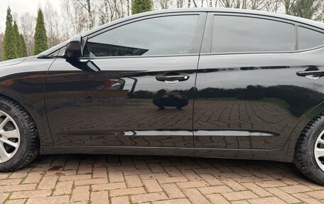 Hyundai Elantra VI рестайлинг, 2017 год, 1 650 000 рублей, 13 фотография