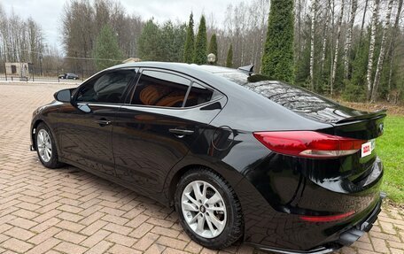 Hyundai Elantra VI рестайлинг, 2017 год, 1 650 000 рублей, 9 фотография