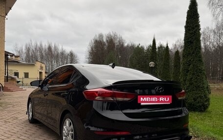 Hyundai Elantra VI рестайлинг, 2017 год, 1 650 000 рублей, 4 фотография