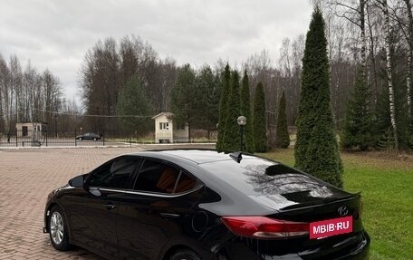 Hyundai Elantra VI рестайлинг, 2017 год, 1 650 000 рублей, 16 фотография