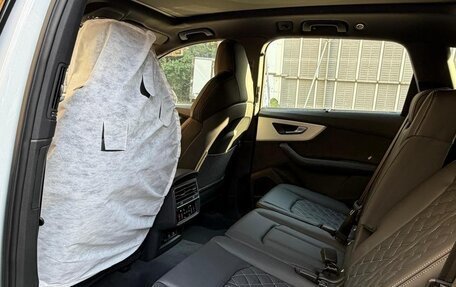 Audi Q7, 2025 год, 13 800 000 рублей, 13 фотография