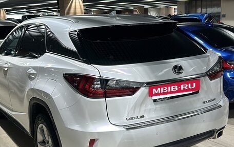 Lexus RX IV рестайлинг, 2017 год, 3 550 000 рублей, 5 фотография